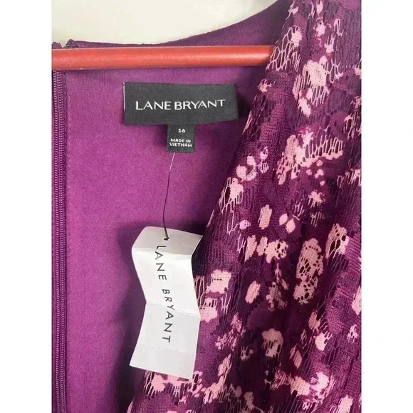 Lane Bryant Faux Wrap Dress Floral Lace Mini Fit and Flare Size 16 NWT - Picture 5 of 8